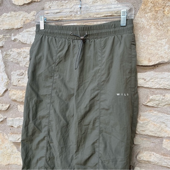 WILO THE LABEL PARACHUTE PANTS SAGE GREEN - Picture 4 of 10